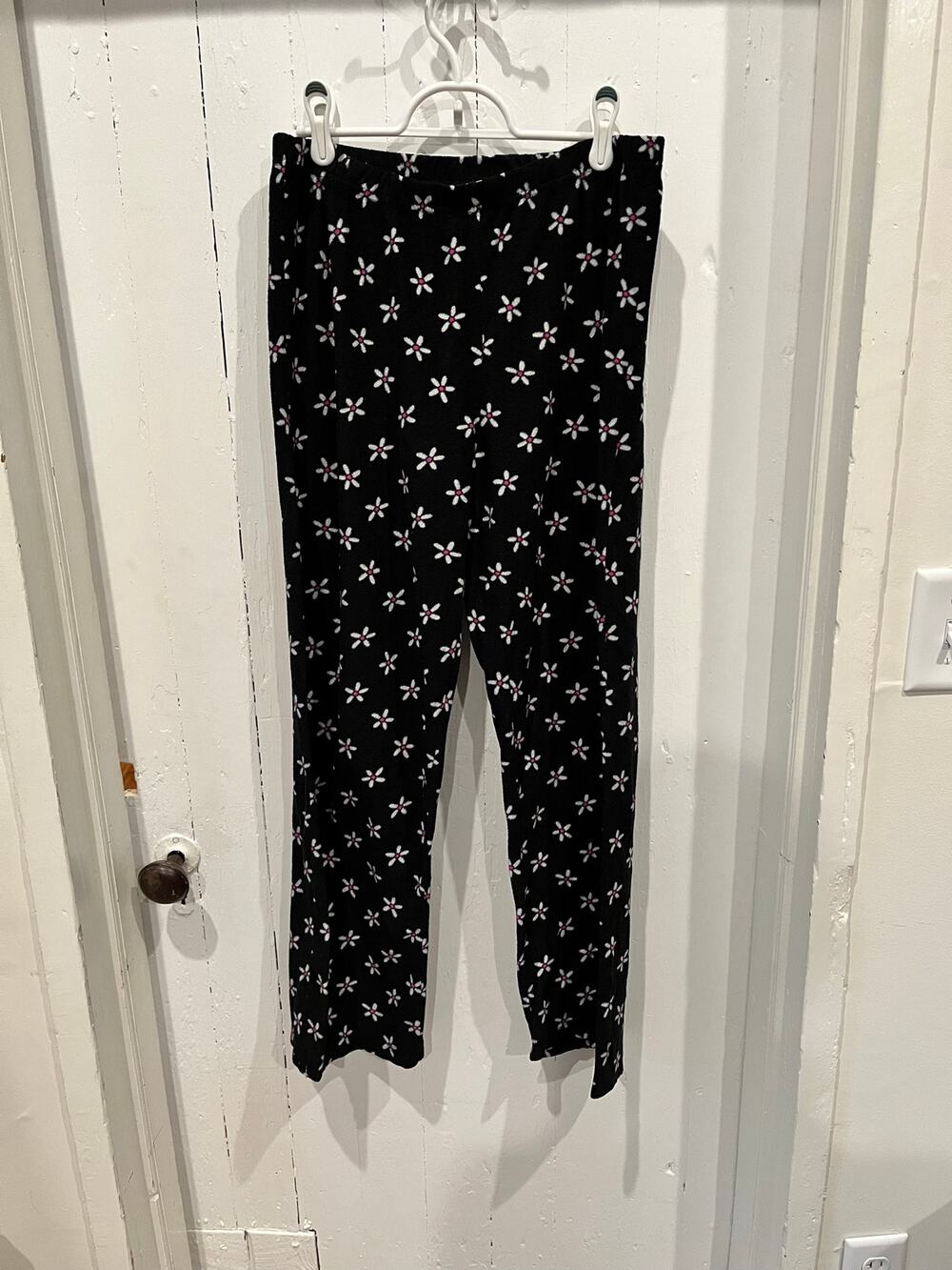 Disney Flowers Floral Fuzzy Pajama Sleep Pants size medium